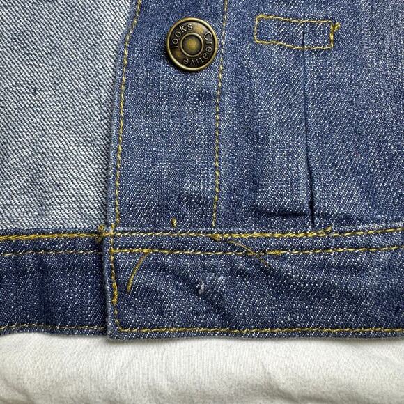 Women’s Cropped Denim Jacket. Size M - Picture 10 of 11